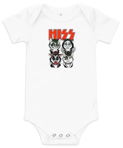 Body de bebé branco KISS (HISS) com o logótipo vermelho e quatro ilustrações dos membros da banda como gatos ("Cat Rock").
