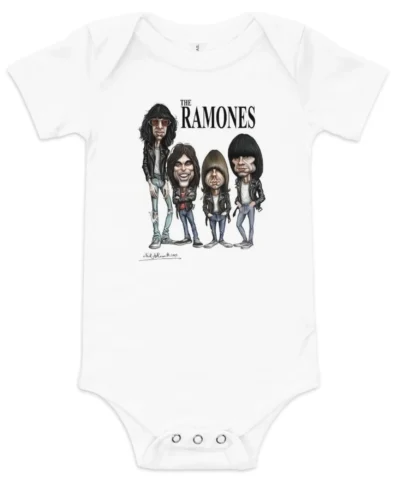 Body de bebé branco Ramones com uma ilustração engraçada em caricatura dos quatro membros originais da banda, prontos para o punk rock.